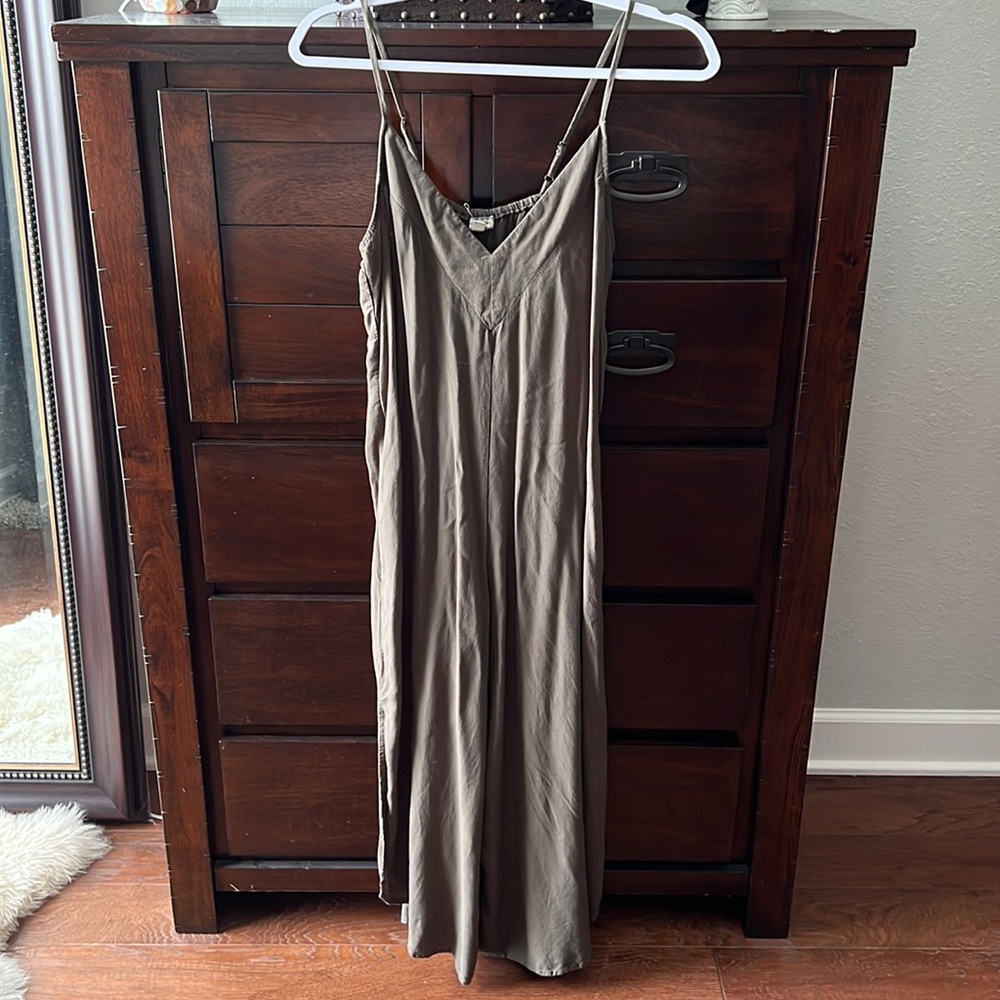 Eyeshadow brand (romper)